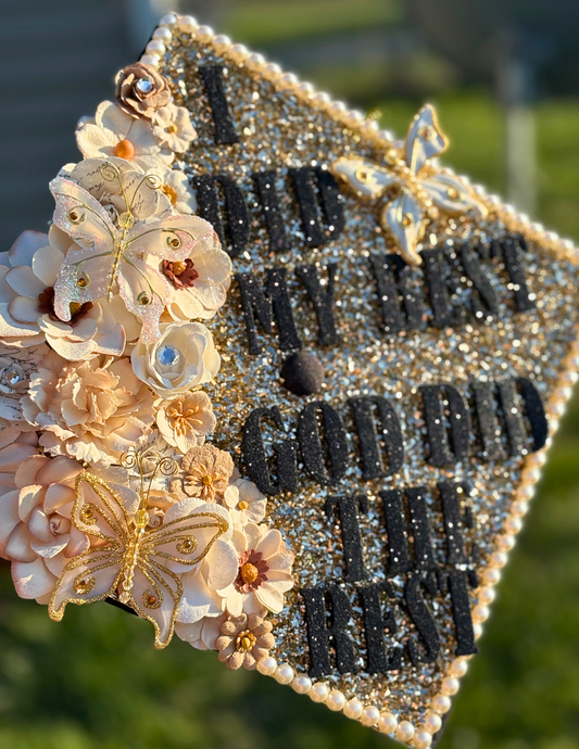 Grad Topper